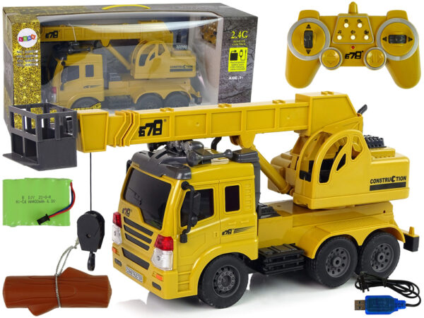 Remote Controlled Truck 1:20 Lift Crane Pilot 2.4G Sound Lights