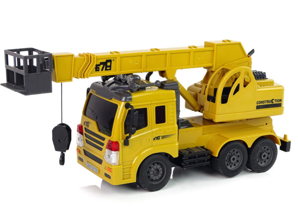 Remote Controlled Truck 1:20 Lift Crane Pilot 2.4G Sound Lights - Image 2