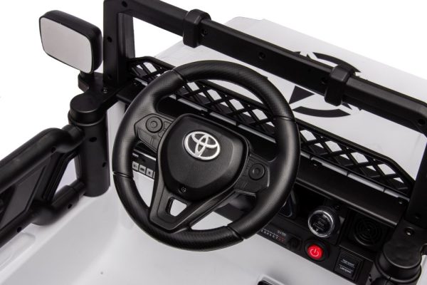 Licencirani auto na akumulator Toyota FJ White 4x4 - bijeli - Image 3