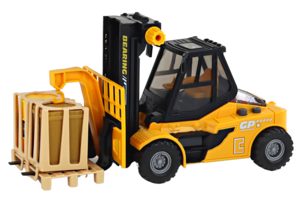 Yellow Forklift 1:16 Moving Forks Sounds Lights - Image 5