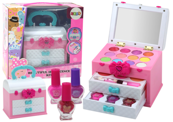 Beauty Set in a Case Shadows Lip Gloss Roses Nail Polish