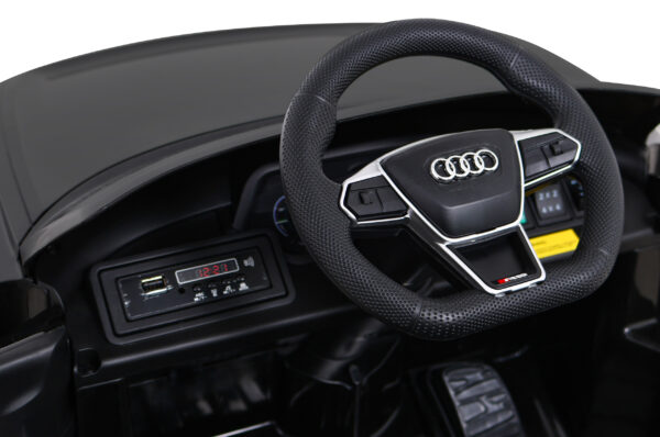 Licencirani auto na akumulator  Audi RS E-Tron GT - crni - Image 9