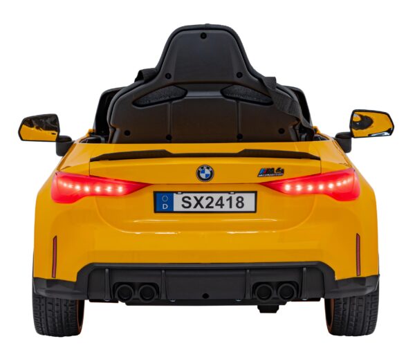 Licencirani auto na akumulator BMW M4 - žuti - Image 8