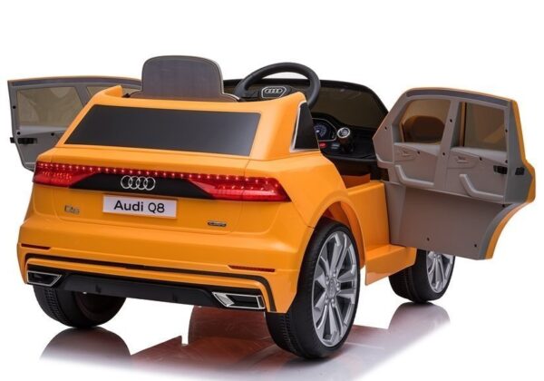 Licencirani auto na akumulator Audi Q8 - žuti - Image 12