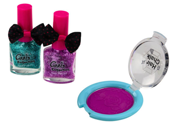 Beauty set for makeup, nail styling, shadows and polishes - Image 3