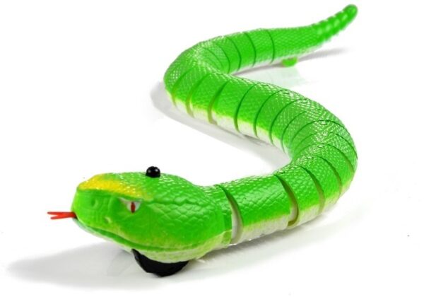 Remote Controlled Green Snake - Image 4