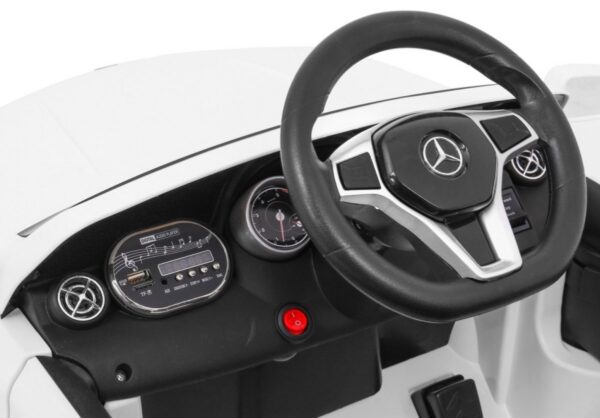 Licencirani auto na akumulator Mercedes GLA 45 - bijeli - Image 2