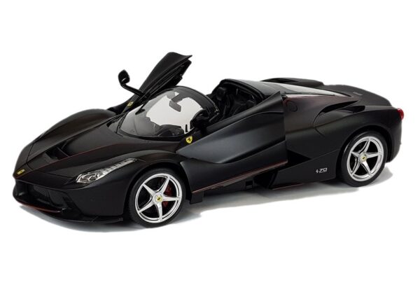 Licencirani auto na daljinsko upravljanje Ferrari Aperta Rastar 1:14 crni - Image 2