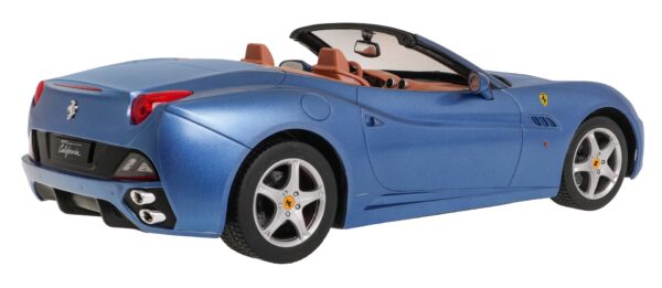 Licencirani auto na daljinsko upravljanje 1:12 Ferrari California RASTAR - plavi - Image 7