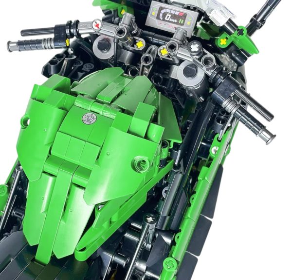 Sports Motorcycle Building Blocks Set Green 2304pcs. - Image 5