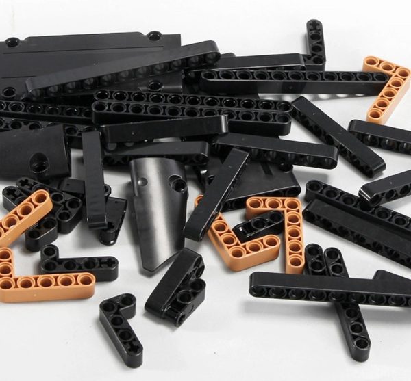 Off-road Car Block Set 1722 pcs. Black - Image 5