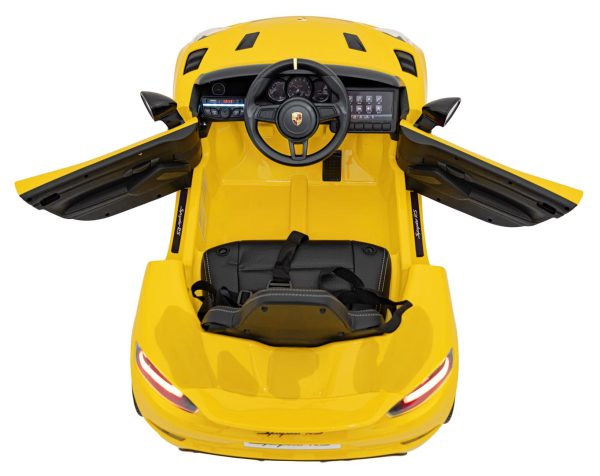 Porsche 718  vehicle Yellow - Image 7