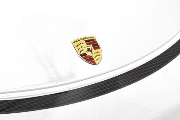 Porsche 718  vehicle Painting White - Image 17