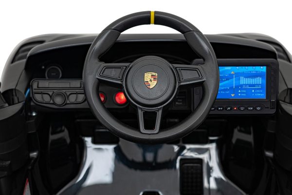 Porsche 718  vehicle Black MP4 - Image 10